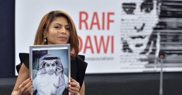 Arabia Saudita – Raif Badawi compie 33 anni in carcere