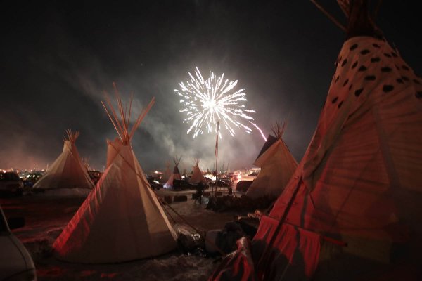 La lezione di Standing Rock: organizzarsi e resistere può far vincere di Naomi Klein